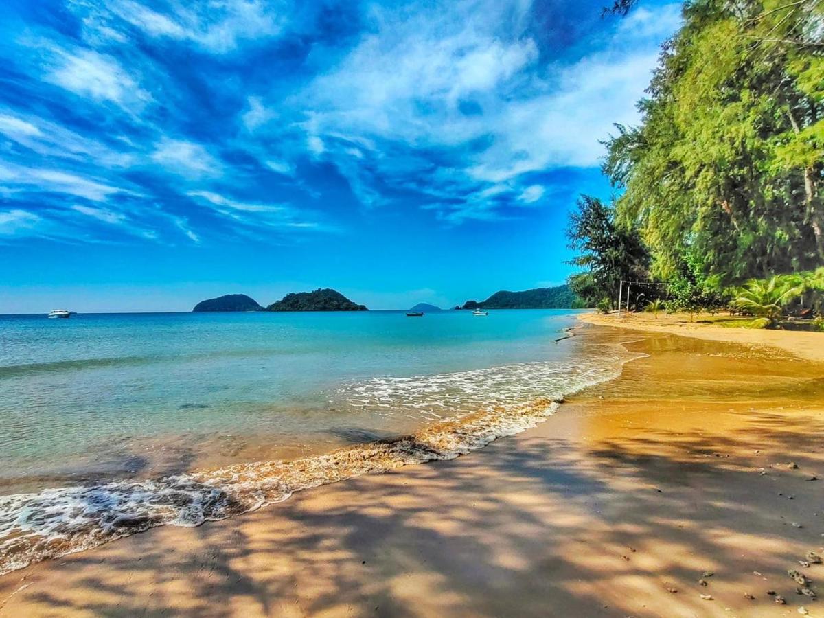 Tk Beach Resort Koh Mak Exteriör bild
