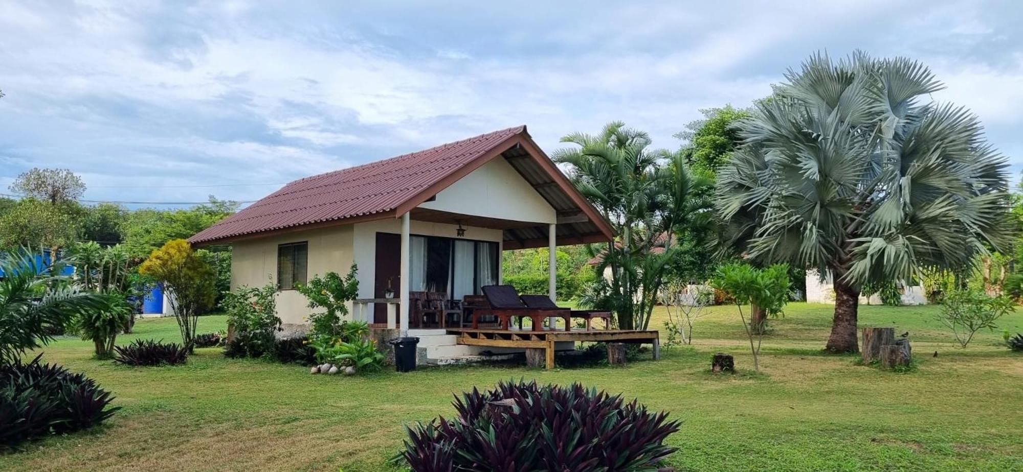 Tk Beach Resort Koh Mak Exteriör bild